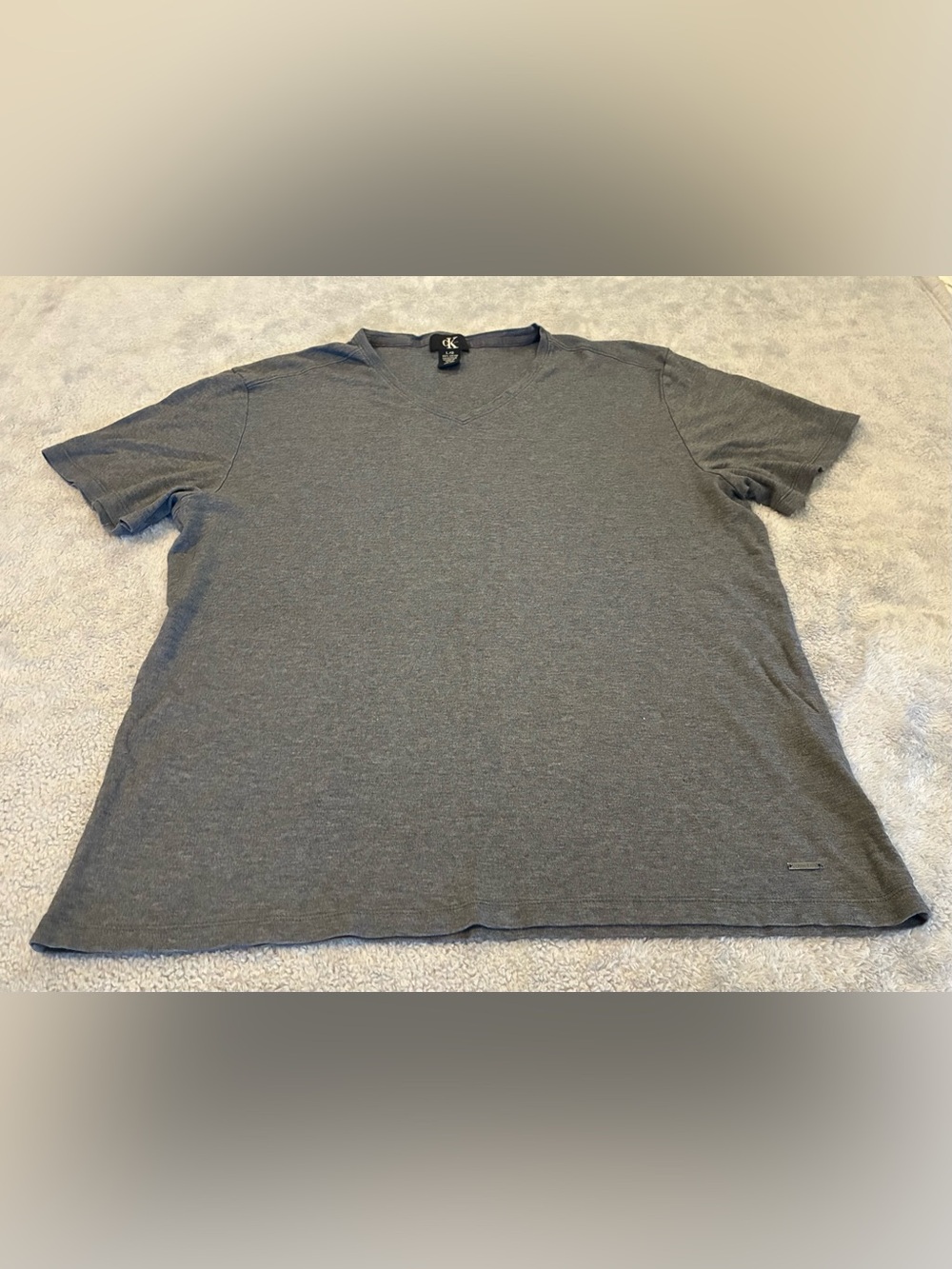 Calvin Klein Men's Gray Crew Neck T-Shirt Size Large